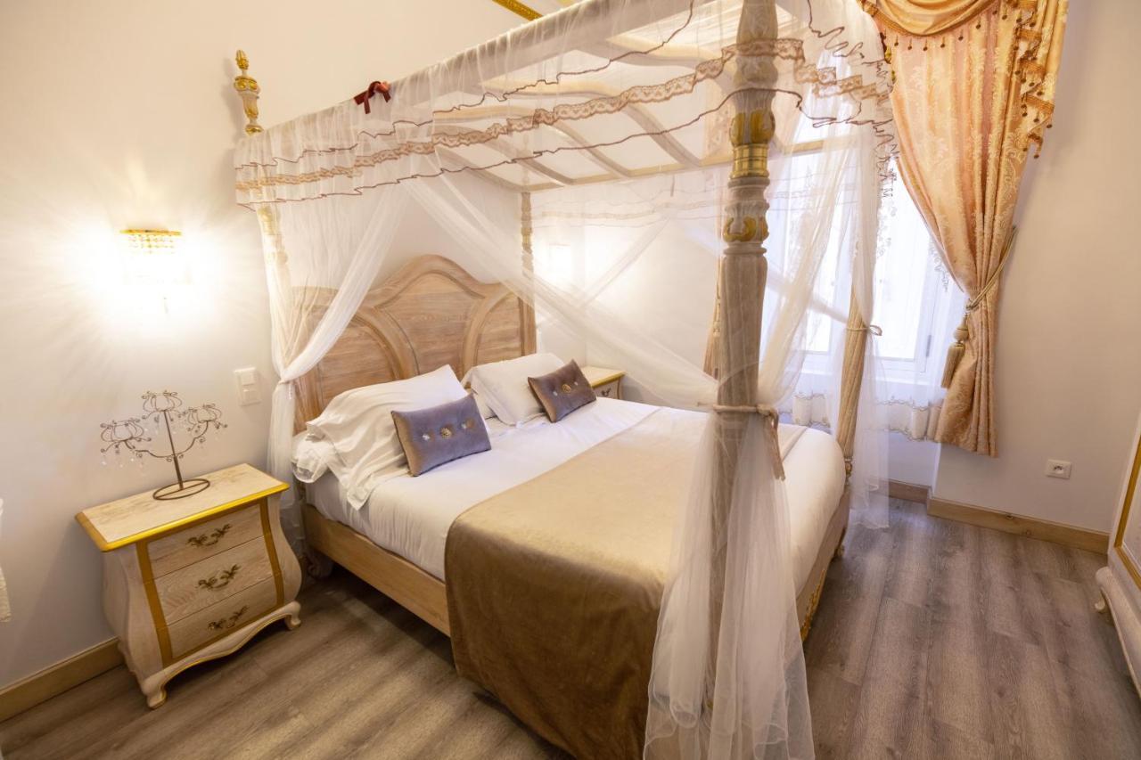 Chambre A Baldaquin Maison De L'Eglise Du Couvent Нарбон Екстериор снимка